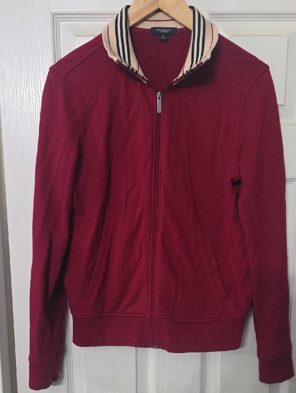 Burberry Crimson Zip-Up Jacket with Cream Stripe Collar